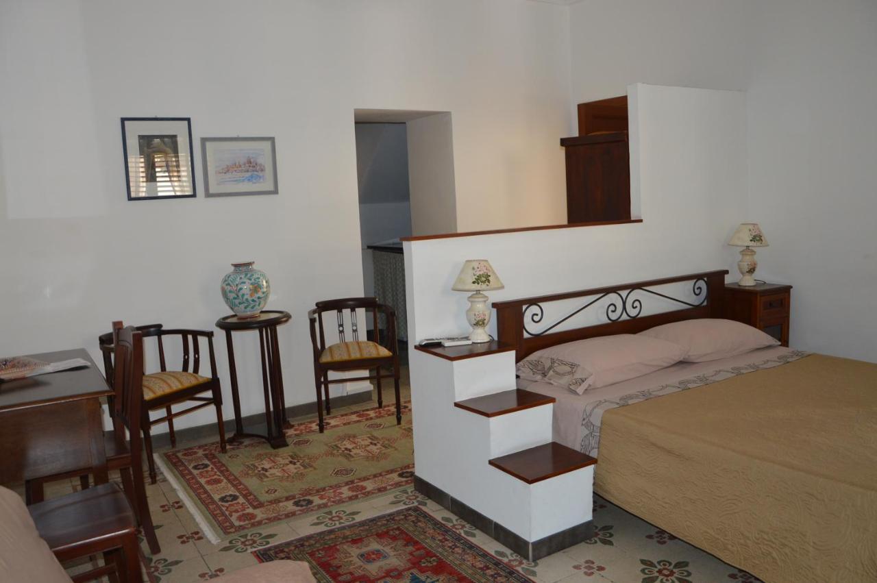 Al Cortiletto Centro Frühstückspension